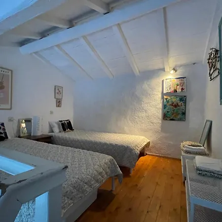 Tritzi House Mesokhórion