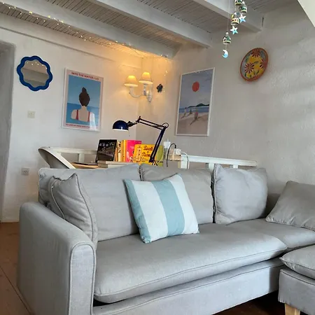 Tritzi House Nyaraló Mesokhórion
