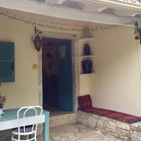 Tritzi House Σπίτι διακοπών Mesokhórion